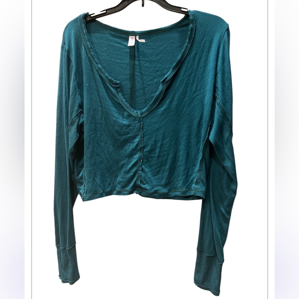 Urban Outfitters Out From Under Long Sleeve Cropped Top / size XXXL